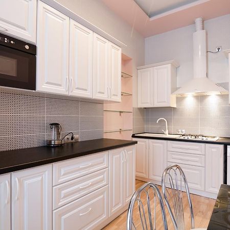 Leogrand Apartments On Doroshenka 34 Lviv Kültér fotó