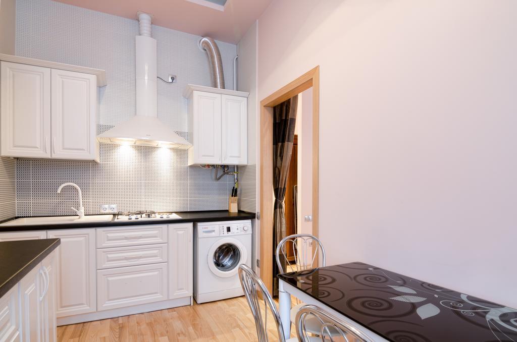 Leogrand Apartments On Doroshenka 34 Lviv Kültér fotó